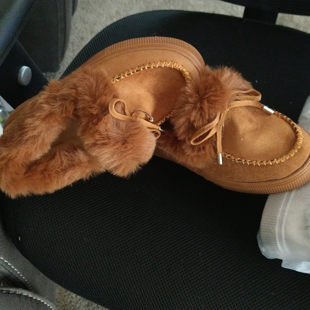 Fur boots